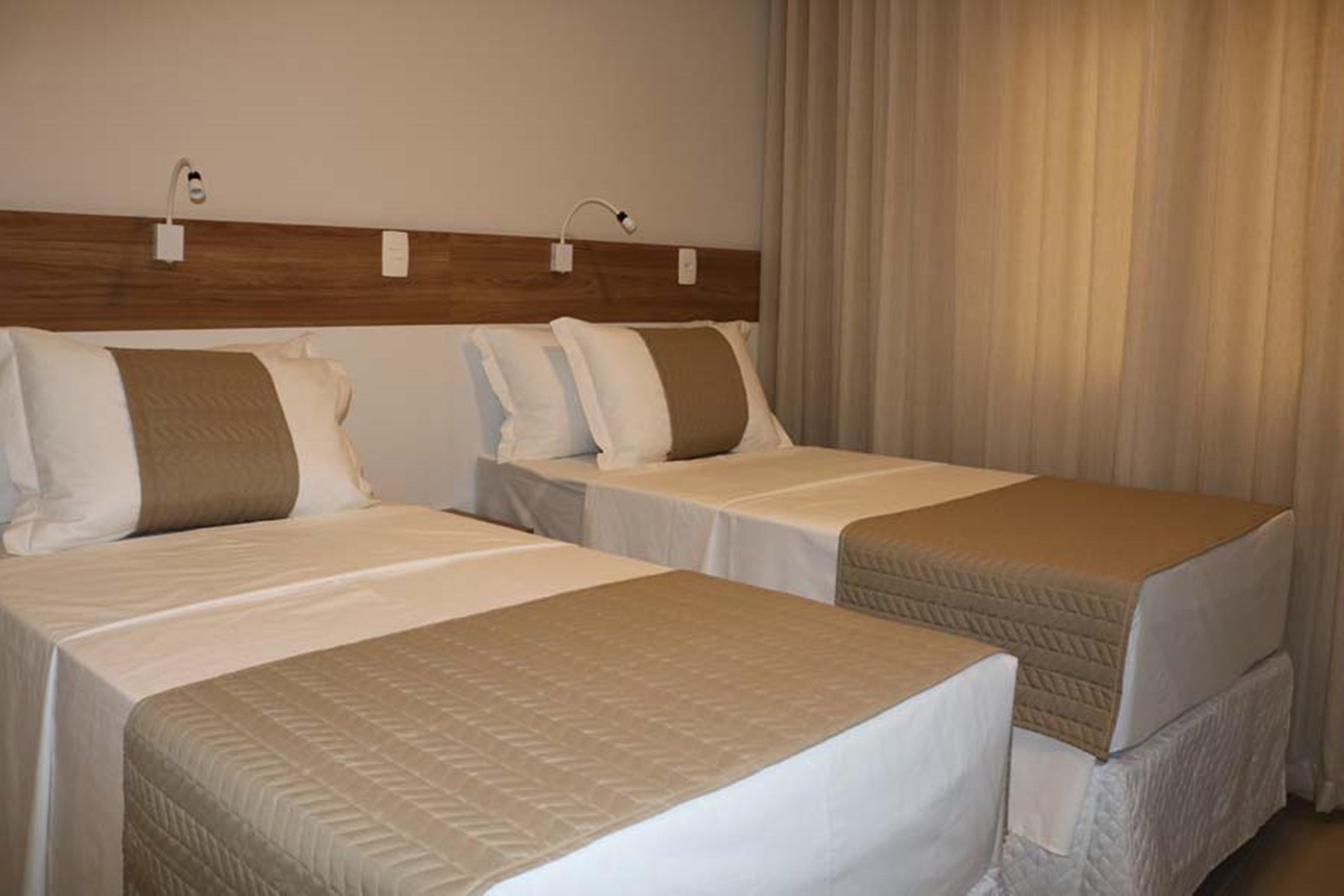 Hotel Bristol Aline Delmiro Gouveia Esterno foto